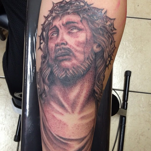 Tattoo Shop «Rose & Anchor Tattoo», reviews and photos, 930 S Mason Rd, Katy, TX 77450, USA