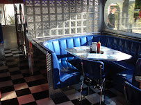 Atmosphère du Restaurant américain Memphis - Restaurant Diner à Nîmes - n°10