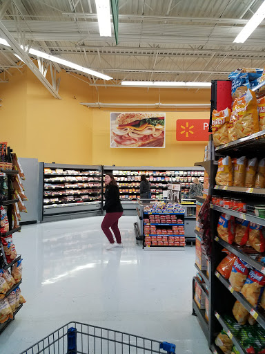 Department Store «Walmart Supercenter», reviews and photos, 1300 Desplaines Ave, Forest Park, IL 60130, USA