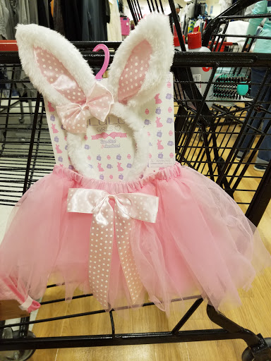 Department Store «T.J. Maxx», reviews and photos, 3219 Rolling Oaks Blvd, Kissimmee, FL 34747, USA