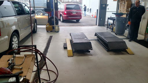 Car Dealer «Ourisman Chrysler Dodge Jeep Ram», reviews and photos, 12430 Auto Dr, Clarksville, MD 21029, USA