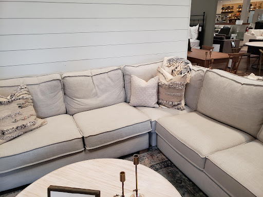 Furniture Store «Living Spaces - Rancho Cucamonga», reviews and photos, 12649 E Foothill Blvd, Rancho Cucamonga, CA 91730, USA