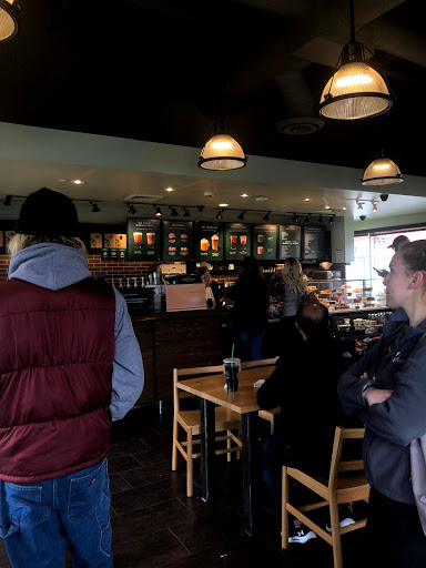 Coffee Shop «Starbucks», reviews and photos, 7802 Olson Memorial Hwy, Golden Valley, MN 55427, USA