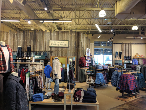 Clothing Store «L.L. Bean», reviews and photos, 75 Evergreen Way, South Windsor, CT 06074, USA