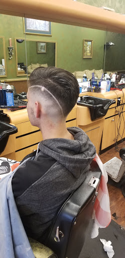 Barber Shop «Yunonfinity BarberShop», reviews and photos, 26 Glen St, Glen Cove, NY 11542, USA