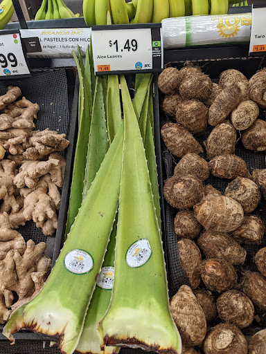 Shopping Mall «Shelton Square Shopping Center», reviews and photos, 897 Bridgeport Ave, Shelton, CT 06484, USA