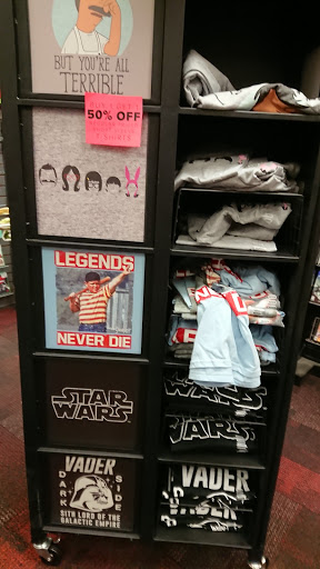 Video Game Store «GameStop», reviews and photos, 3937 Fountain Square Pl, Waukegan, IL 60085, USA