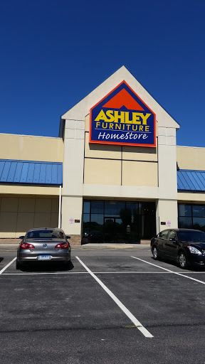 Ashley HomeStore, 80 Nardozzi Pl, New Rochelle, NY 10801, USA, 