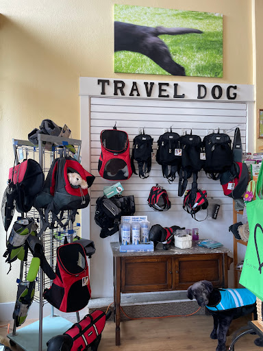 Pet Supply Store «Beach Puppy», reviews and photos, 614 Broadway St, Seaside, OR 97138, USA