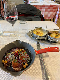 Plats et boissons du Restaurant français Daniel & Denise Saint Jean - Bouchon Lyonnais - n°11
