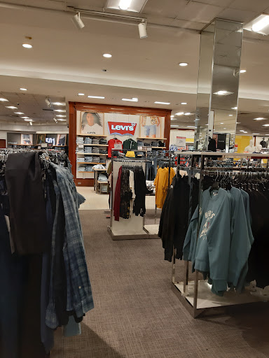 Department Store «Macys», reviews and photos