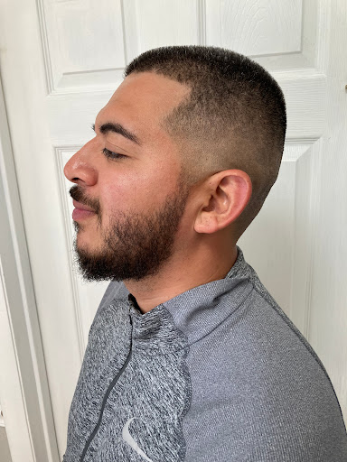 Barber Shop «Legit Cuts Barber Shop», reviews and photos, 206 N 2nd St, Fort Pierce, FL 34950, USA