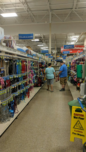 Pet Supply Store «PetSmart», reviews and photos, 1733 S Stapley Dr, Mesa, AZ 85204, USA