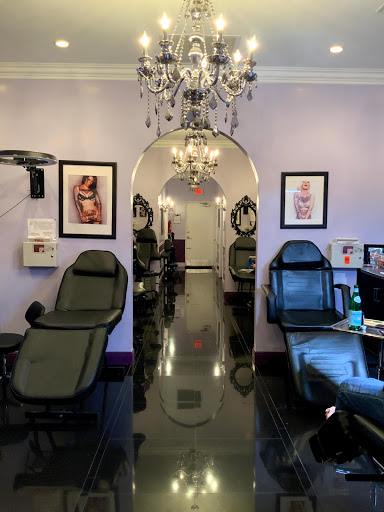 Tattoo Shop «Salvation Tattoo Lounge», reviews and photos, 1302 N University Dr, Coral Springs, FL 33071, USA