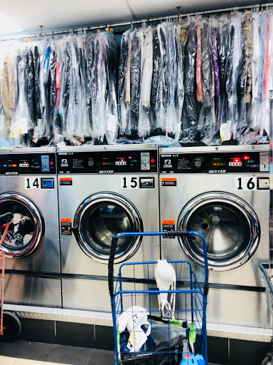 Laundromat «MindGreen Laundry + Dry Cleaners (www.mindgreenlaundry.com)», reviews and photos, 168-21 Hillside Avenue, Jamaica, NY 11432, USA
