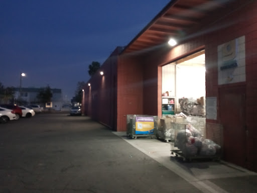 Non-Profit Organization «Goodwill - Canoga Park», reviews and photos, 7107 Owensmouth Ave, Canoga Park, CA 91303, USA