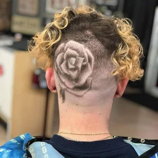 Barber Shop «Hair Junkies Hair Studio», reviews and photos, 224 E Silver Springs Blvd, Ocala, FL 34470, USA