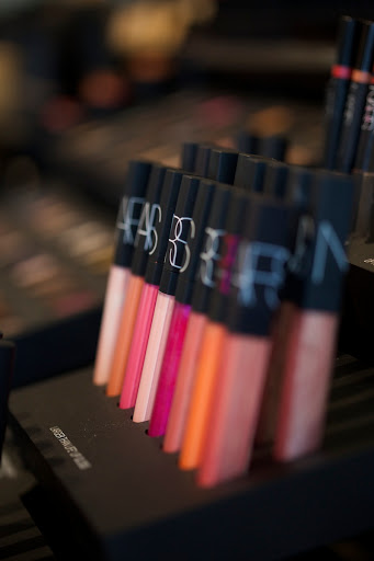 Hair Salon «INTERLOCKS Salon + Spa», reviews and photos, 58 Merrimac St, Newburyport, MA 01950, USA