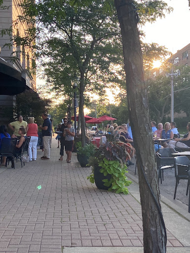 Gastropub «Tuscan Market & Wine Shop», reviews and photos, 141 W Wing St, Arlington Heights, IL 60005, USA