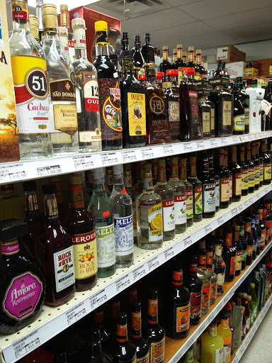 Liquor Store «Fairfield Wine & Liquor», reviews and photos, 296 Fairfield Ave, Waterbury, CT 06708, USA