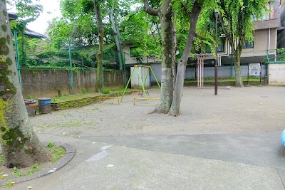新宿区立信濃町児童遊園