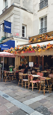 Atmosphère du Restaurant français Bistro&Gâteaux les Artizans à Paris - n°3