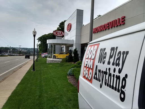 Kia Dealer «Monroeville Kia», reviews and photos, 3721 William Penn Hwy, Monroeville, PA 15146, USA