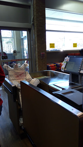 Supermarket «Golden Mango Supermarket», reviews and photos, 700 Suffolk Ave, Brentwood, NY 11717, USA