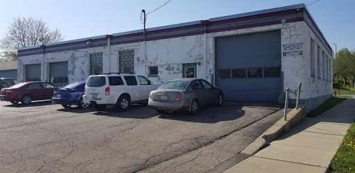 Auto Repair Shop «Unlimited Truck & Auto Repair», reviews and photos, 371 Willard Ave, Elgin, IL 60120, USA