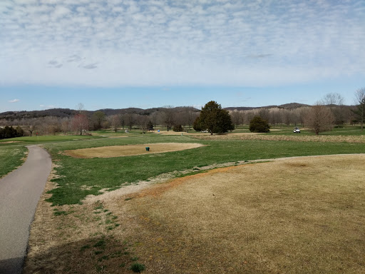 Golf Club «Crescent Farms Golf Club», reviews and photos, 745 Lewis Rd, Crescent, MO 63025, USA