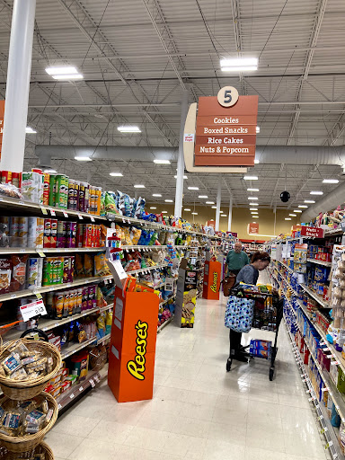 Supermarket «Giant Eagle Supermarket», reviews and photos, 21593 Lorain Rd, Fairview Park, OH 44126, USA