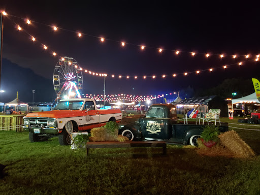 Amphitheater «Carl Black Chevy Woods Amphitheater», reviews and photos, 4225 Whites Creek Pike, Whites Creek, TN 37189, USA