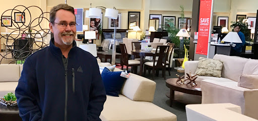 Furniture Rental Service «CORT Furniture Rental & Clearance Center», reviews and photos, 1240 Willow Pass Rd, Concord, CA 94520, USA