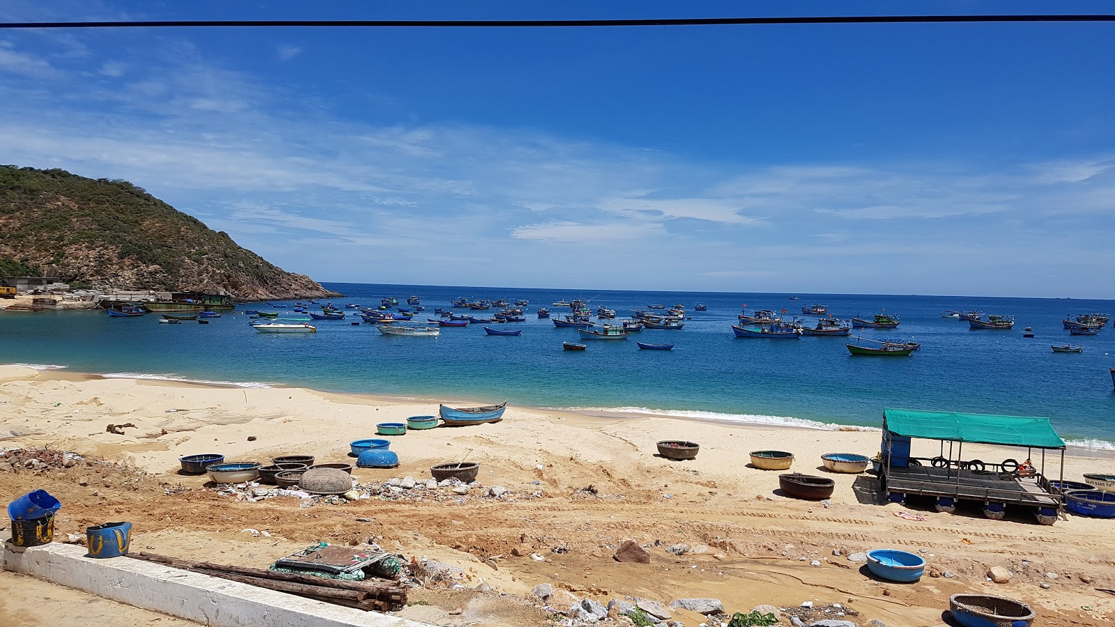 Foto van Xuong Ly Beach met helder zand oppervlakte