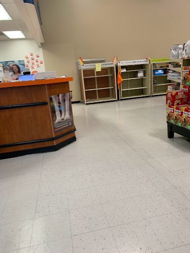 Pet Supply Store «PetSmart», reviews and photos, 45050 Northpointe Blvd, Utica, MI 48315, USA