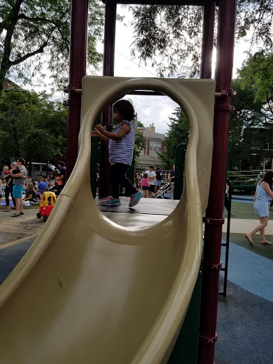 Park «Adams Playground Park», reviews and photos, 1919 N Seminary Ave, Chicago, IL 60614, USA