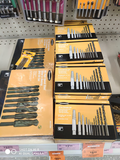 Hardware Store «Harbor Freight Tools», reviews and photos, 2418 Commercial Way, Spring Hill, FL 34606, USA