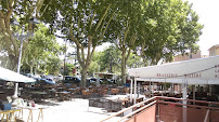 Atmosphère du Restaurant Brasserie Côté Sud à Pézenas - n°5