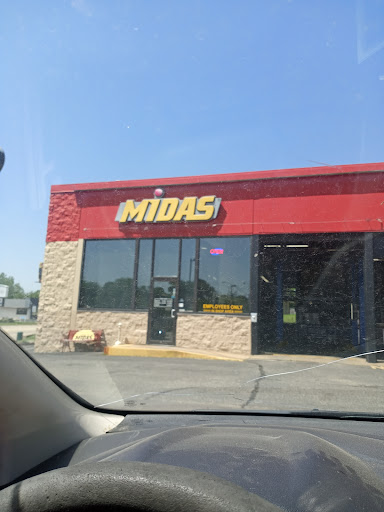 Car Repair and Maintenance «Midas», reviews and photos, 1720 John F Kennedy Rd, Dubuque, IA 52002, USA