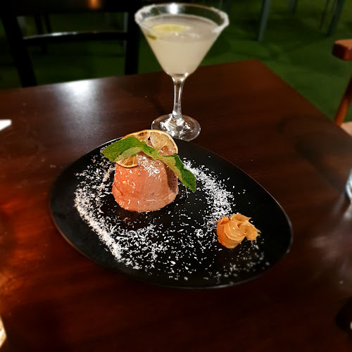 Comentarios y opiniones de Saki bar sushi lounge