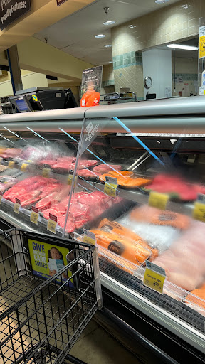 Grocery Store «Pavilions», reviews and photos, 5949 E Spring St, Long Beach, CA 90808, USA