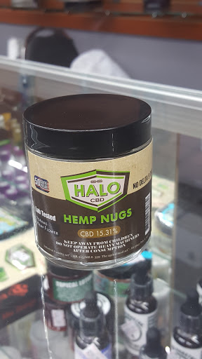 Vaporizer Store «Still Smokin Smoke Shop & Vape Bar», reviews and photos, 6359 Westheimer Rd, Houston, TX 77057, USA