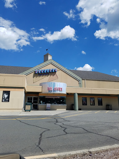 Movie Theater «Destinta Theaters New Windsor», reviews and photos, 215 Quassaick Ave, New Windsor, NY 12553, USA