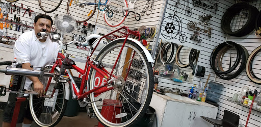 Bicycle Store «Big Wheel Bicycles», reviews and photos, 919 Euclid St, Anaheim, CA 92802, USA