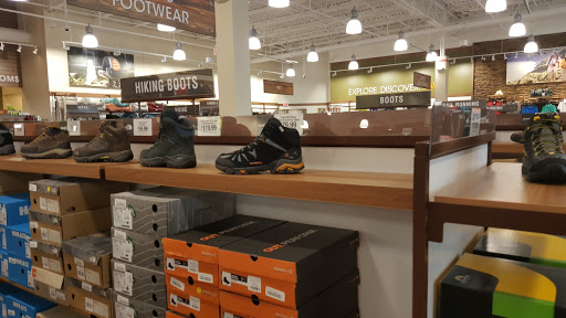 Outdoor Sports Store «Sierra Trading Post», reviews and photos, 20393 N Rand Rd Suite 108, Kildeer, IL 60074, USA