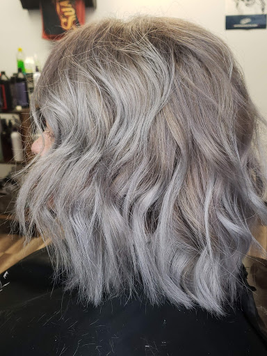 Hair Salon «Urban hair hub», reviews and photos, 18 S Harrison St, Shelbyville, IN 46176, USA