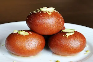 kumaran sweets and bakery image