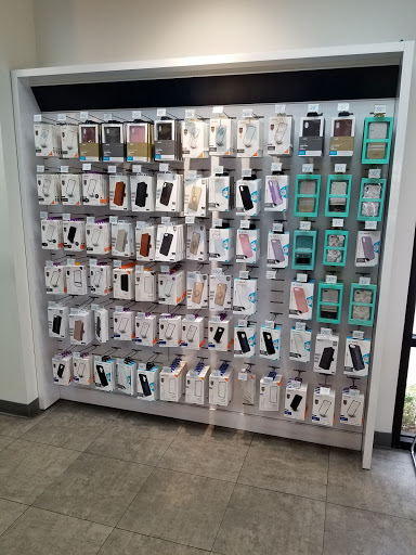 Cell Phone Store «C Spire», reviews and photos, 2424 Bienville Blvd, Ocean Springs, MS 39564, USA