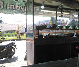 Rumah Makan Ampera photo