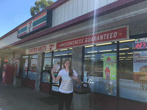 7-Eleven, 400 El Camino Real, Redwood City, CA 94062, USA, 